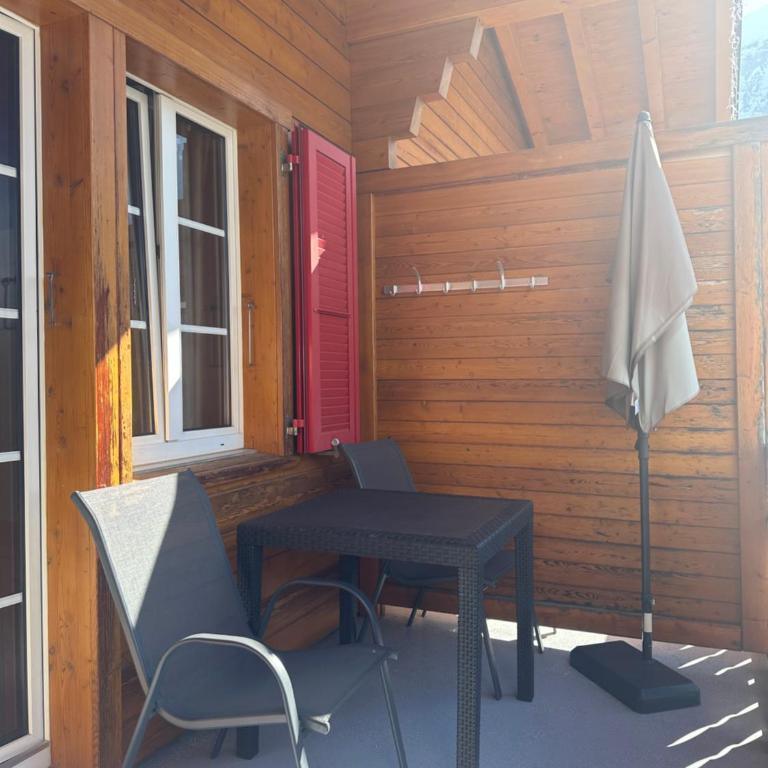 Touristenheim Bergfreude - Familienzimmer mit Balkon - 8
