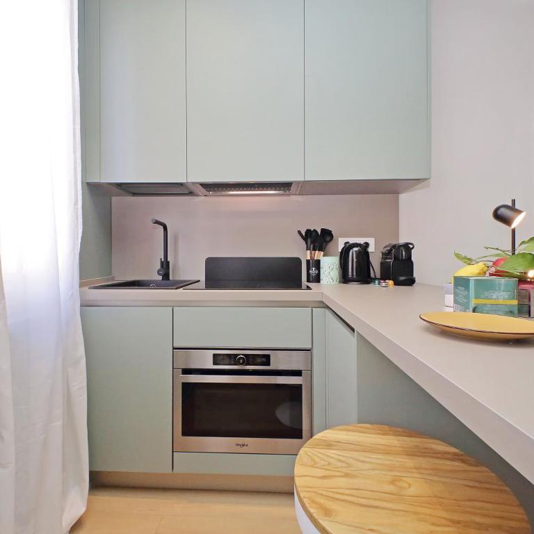 YCH-Eleganza e confort vicino metro re di Roma - Appartamento Superior con 2 Camere da Letto - 18