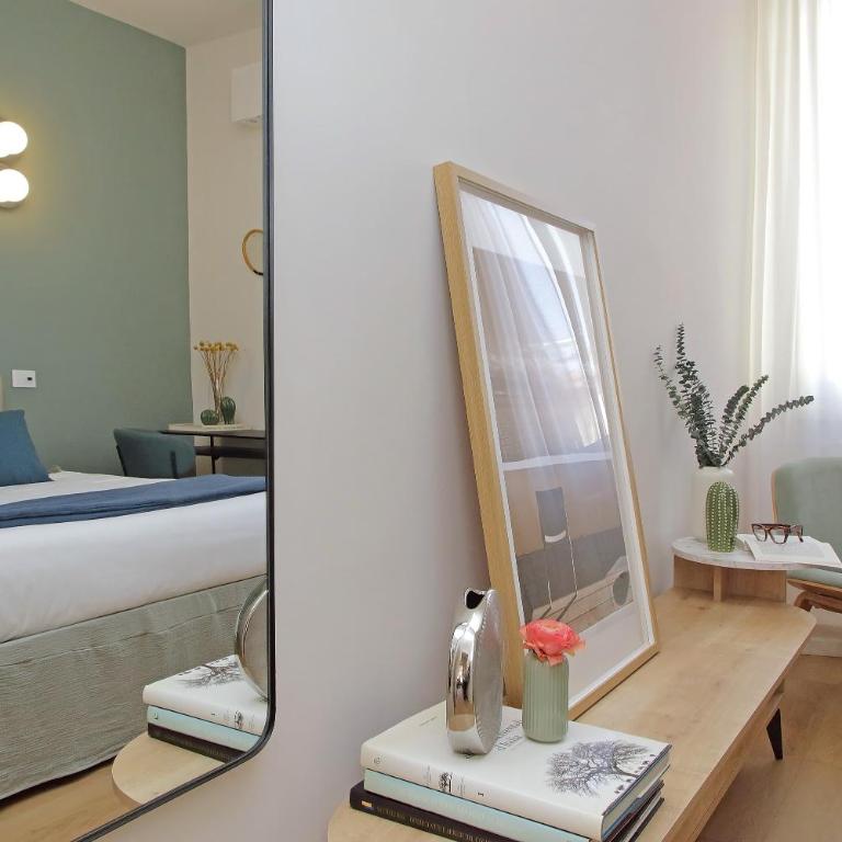 YCH-Eleganza e confort vicino metro re di Roma - Appartamento Superior con 2 Camere da Letto - 22
