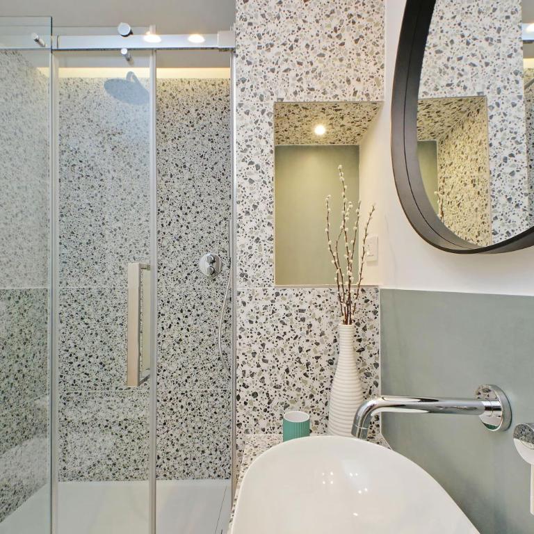 YCH-Eleganza e confort vicino metro re di Roma - Appartamento Superior con 2 Camere da Letto - 52