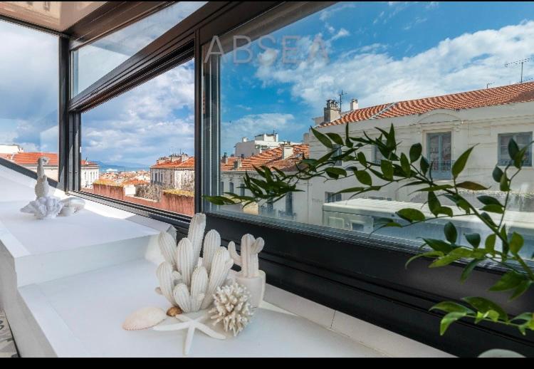 Antibes City Center Cozy Top floor Apartment Air Conditioning 1 Bedroom - Appartement 1 Chambre - 9