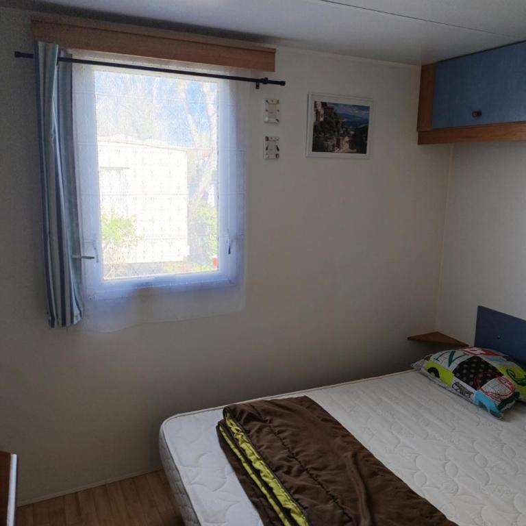 Mobil home 6 place a 900 mètres de la plage - Mobile Home - 3