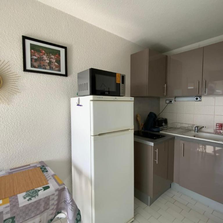 Le Cap D'or- Beachfront with air conditioning! - Appartement 2 Chambres - 3