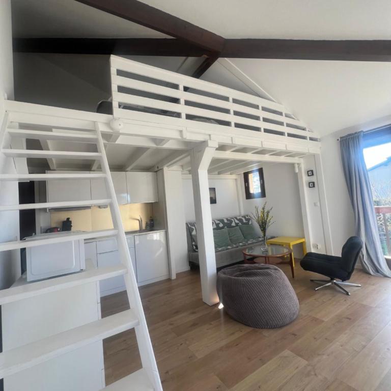 Lovely studio perfect for couples close to beach - Appartement 1 Chambre - 6