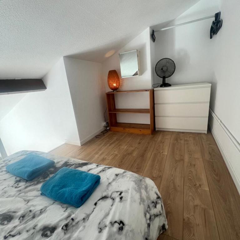 Lovely studio perfect for couples close to beach - Appartement 1 Chambre - 16