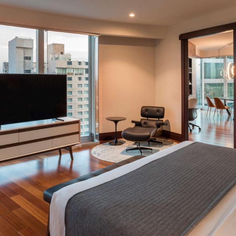 NH Collection Guadalajara Providencia - Suite con vistas - 4
