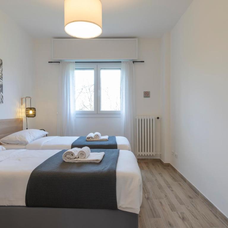 Metro line 1 Free parking - Appartamento con 2 Camere da Letto - 52