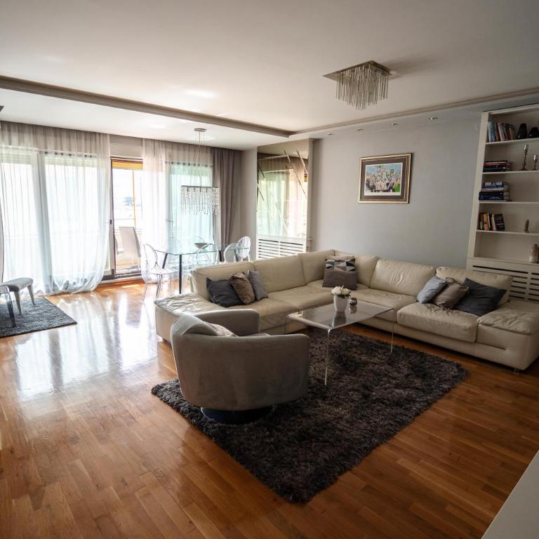 The Rondo Condo by TORO - Two-Bedroom Apartment - 2