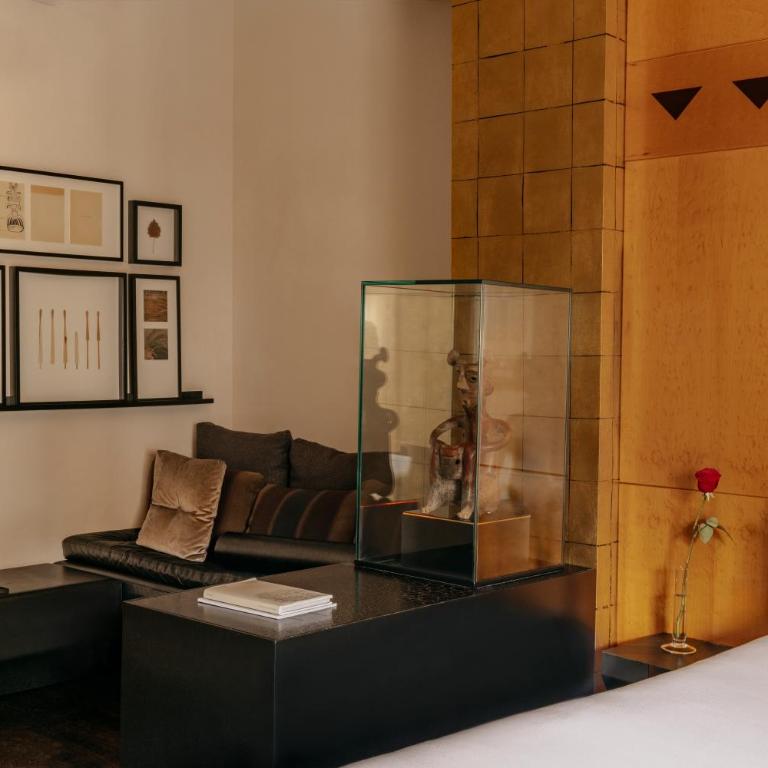 Claris Hotel & Spa GL, a Small Luxury Hotel of the World - Executive Double or Twin Room - 8