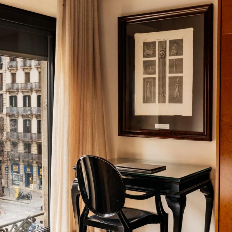 Claris Hotel & Spa GL, a Small Luxury Hotel of the World - Executive Double or Twin Room - 9