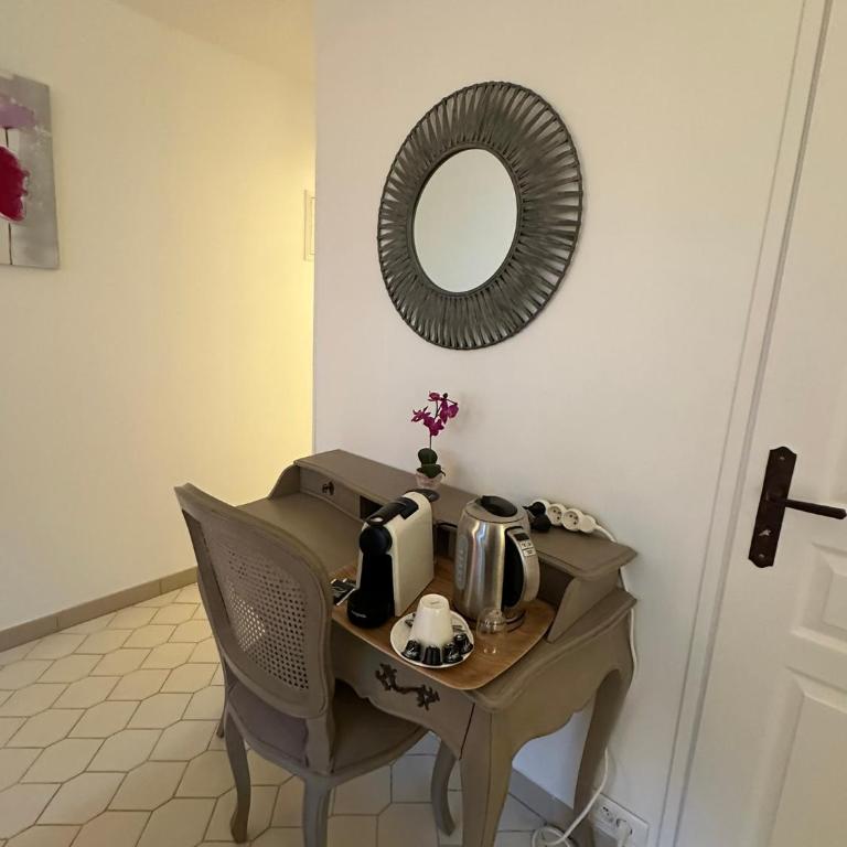 Villa Stella-Jacuzzi, Piscine, Calme-Parking - Appartement - 5