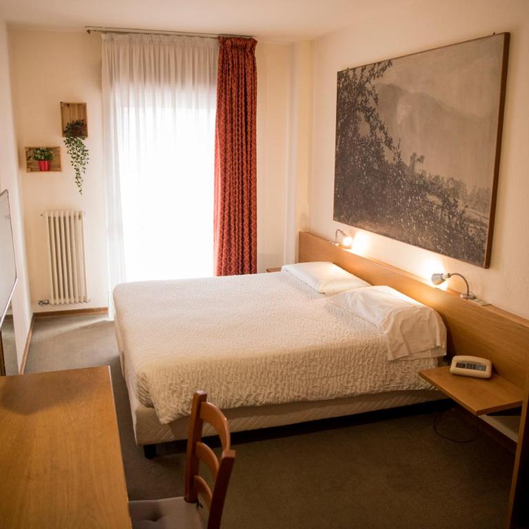 Hotel Rendez Vous - Standard Double or Twin Room - 2