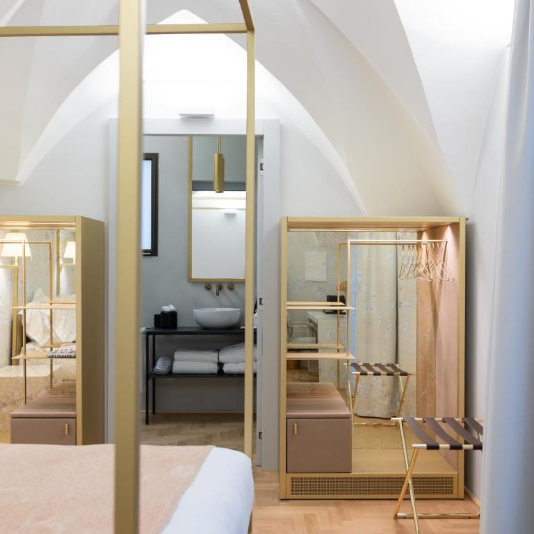 Palazzo Zimara Boutique Hotel - The D'Angelo Family Collection - Camera King Standard - 1