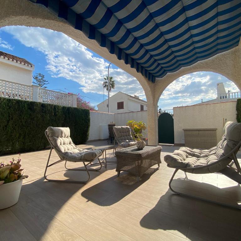 Luxury bungalow in Dehesa de Campoamor 900 meters from the beach - Casa de 2 dormitorios - 8