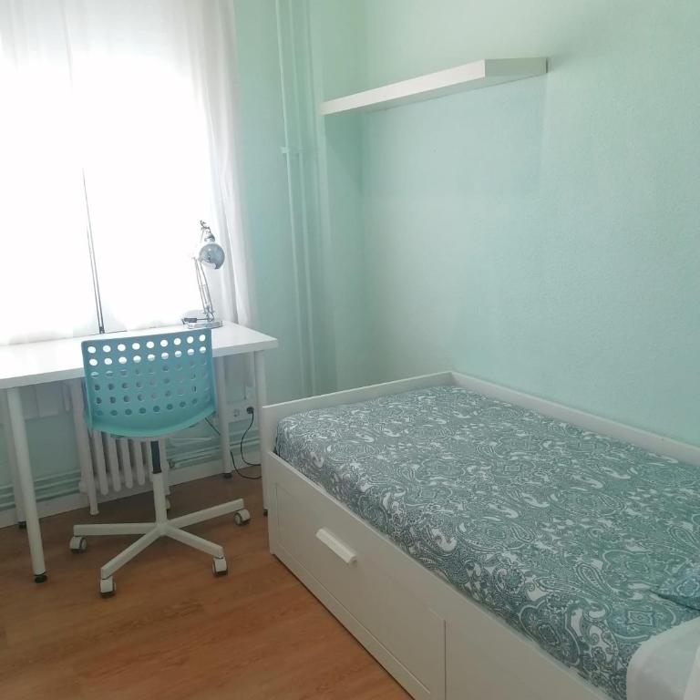 RESIDENCIA ABAY - Small Single Room - 3