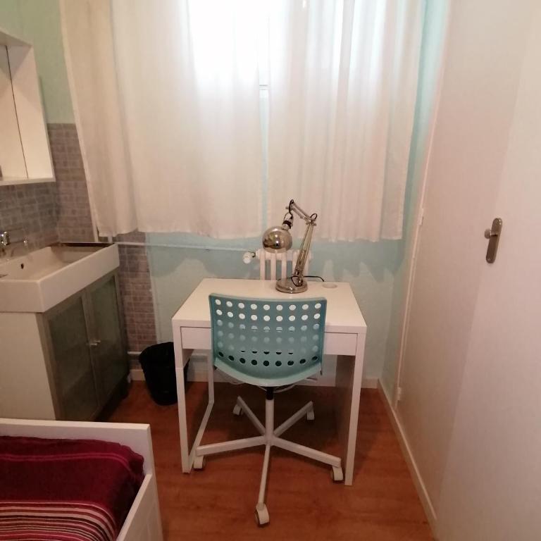 RESIDENCIA ABAY - Small Single Room - 4