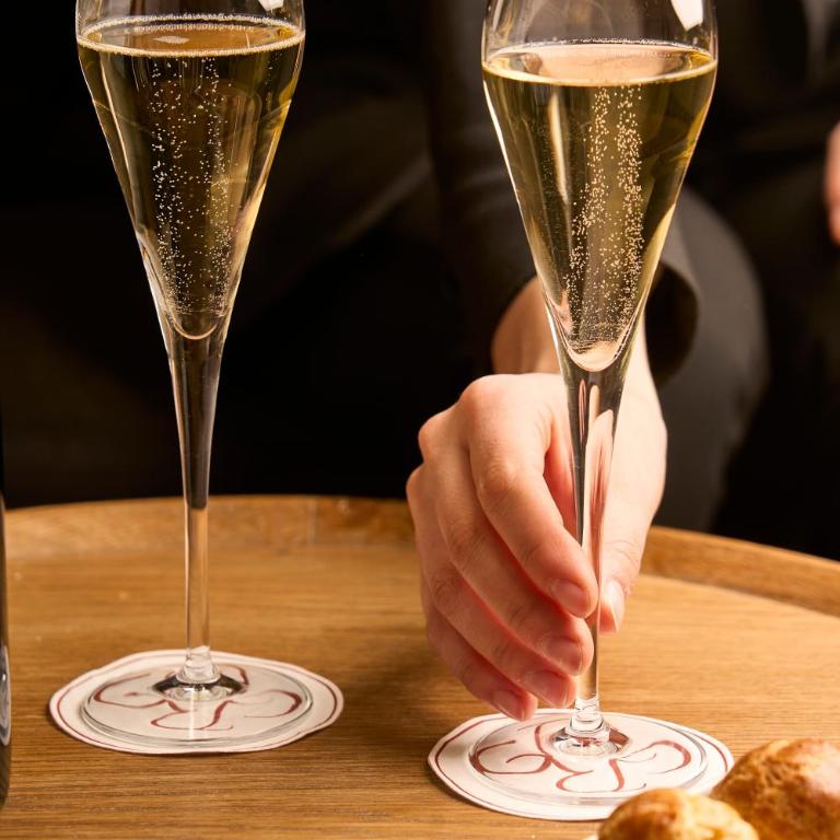 Chapeau Rouge par William Frachot - Hôtel Espace Bien-être & Restaurant étoilé - Suite Junior (4 Adultes) - 10