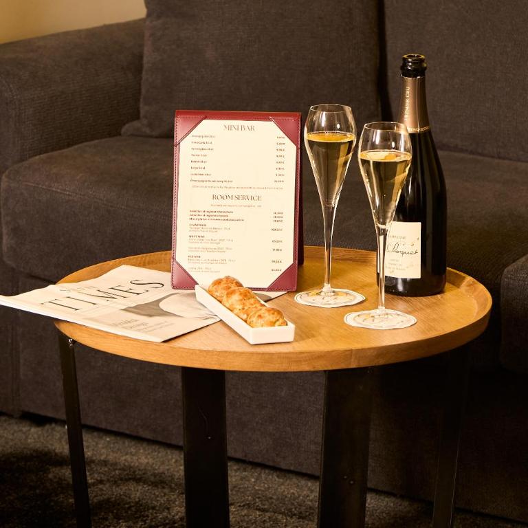 Chapeau Rouge par William Frachot - Hôtel Espace Bien-être & Restaurant étoilé - Suite Junior (4 Adultes) - 11