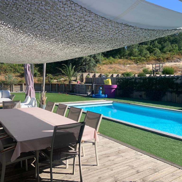 Villa climatisée 12 personnes piscine chauffée et jacuzzi - Villa - 3