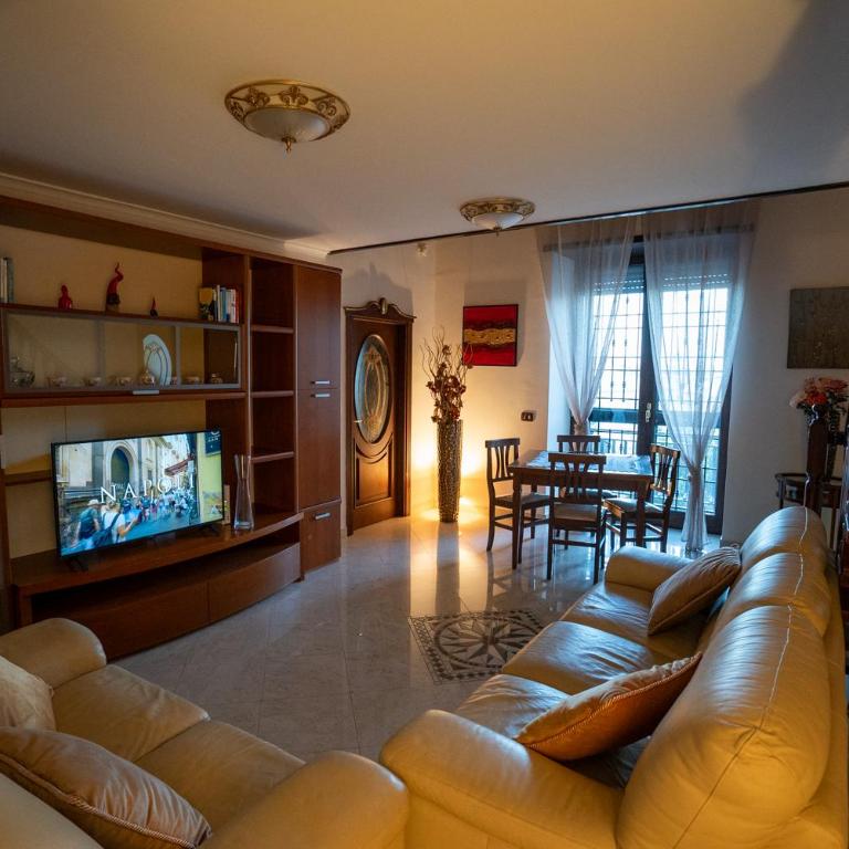 IL Balcone su Napoli Antica - Appartamento con 2 Camere da Letto - 3