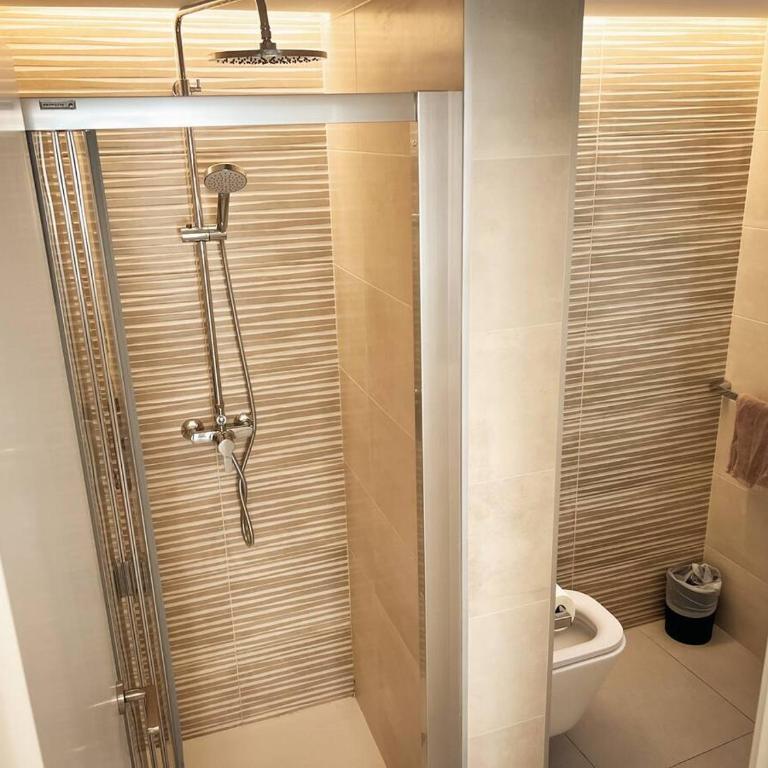 Palm Suites - Two-Bedroom Apartment - 24