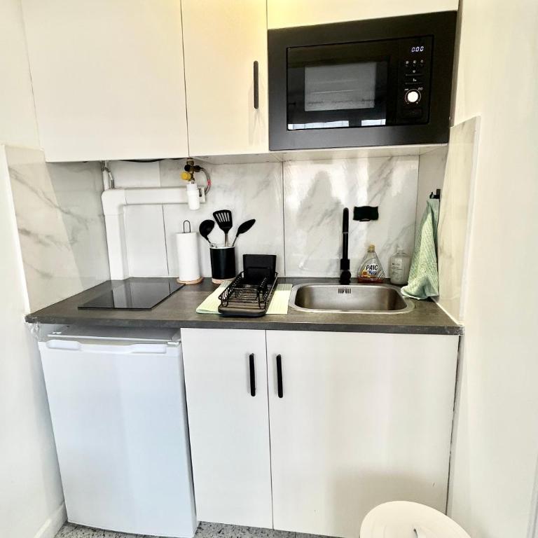 Studio devant la gare Saint-Charles - Apartamento de 1 dormitorio - 3