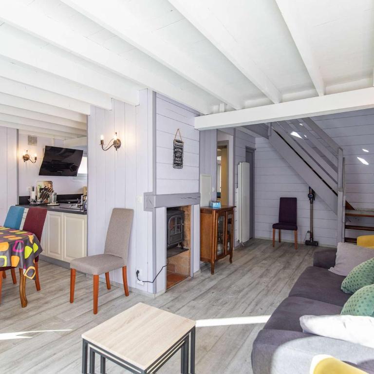 Appartement T3 avec petite terrasse, 2 chambres, parking à Cauterets - FR-1-401-313 - Apartment - 1