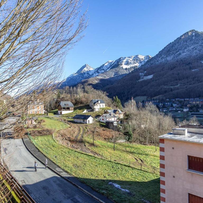 Appartement T3 avec petite terrasse, 2 chambres, parking à Cauterets - FR-1-401-313 - Apartment - 11