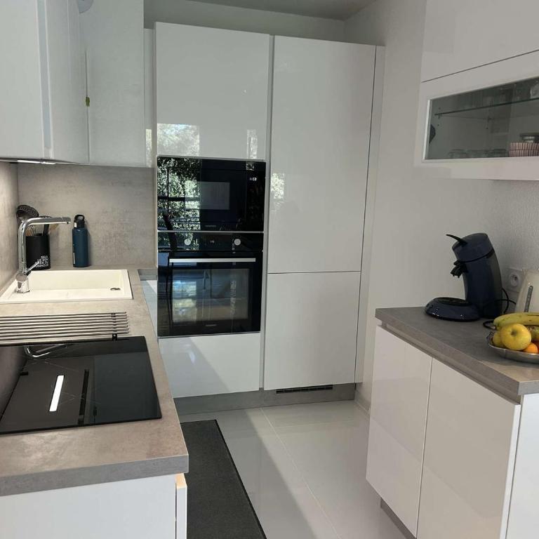Appartement moderne à Saint-Raphaël, 2 chambres - FR-1-226A-204 - Apartment - 7