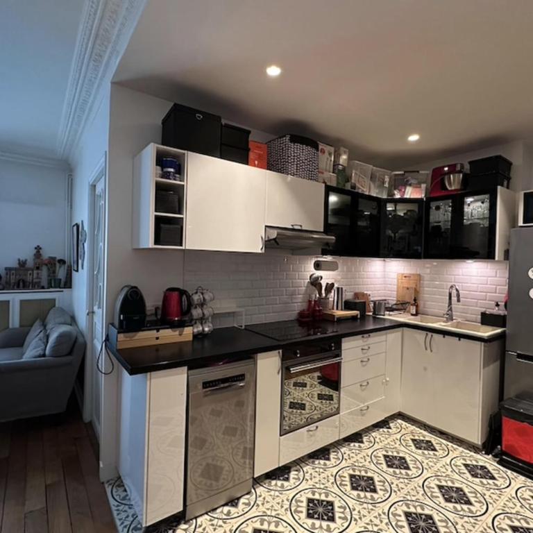 Spacious T2 - near Place de la Nation - Appartement - 3
