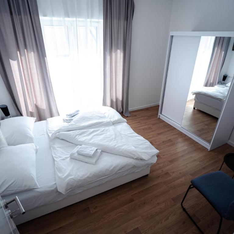 ToRo Hospitality - One-Bedroom Premium Apartment - 3