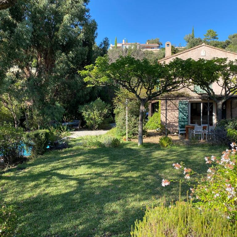 Les Arbousiers - villa climatisée avec piscine, au calme - Villa mit privatem Pool - 4