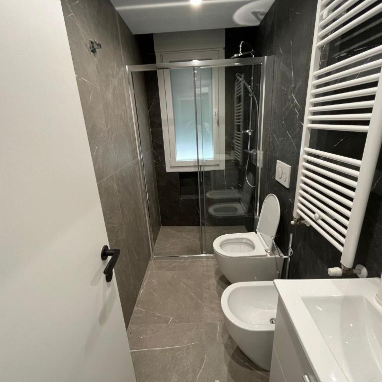 Villa Borghesi Suites Fronte Mare - Appartamento con 1 Camera da Letto e con Giardino - 11