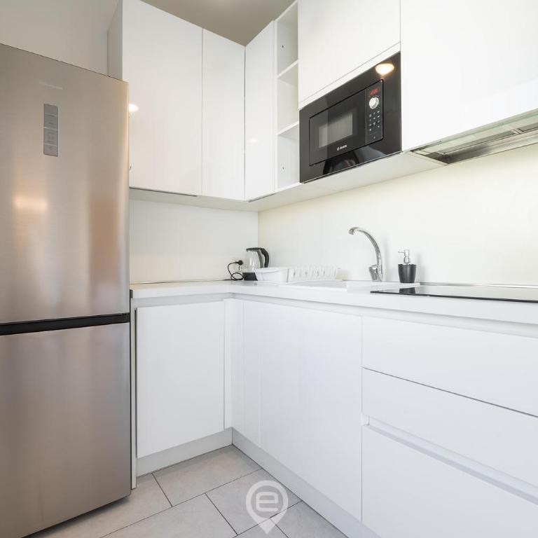 Ada Bright Escape Apartment - Appartamento con 1 Camera da Letto - 8