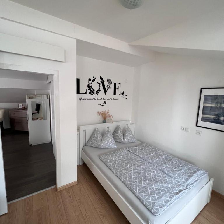 MaHome Apartments - Apartment - Split Level - 8