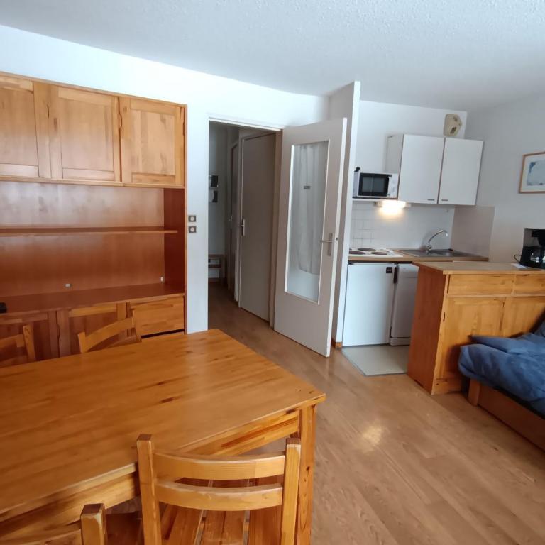 Appartement skis aux pieds pour 6 pers., animaux admis, vue sur les pistes - FR-1-445-99 - Appartamento (6 Adulti) - 1
