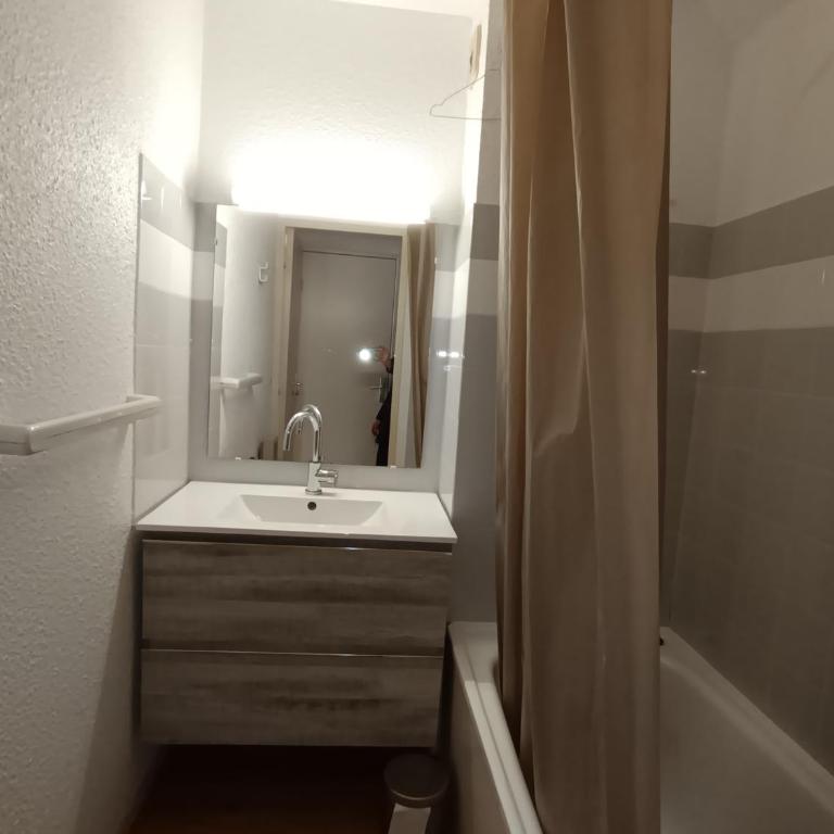 Appartement skis aux pieds pour 6 pers., animaux admis, vue sur les pistes - FR-1-445-99 - Appartamento (6 Adulti) - 7