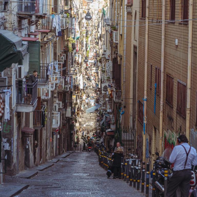 IL Balcone su Napoli Antica - Appartamento con 2 Camere da Letto - 32