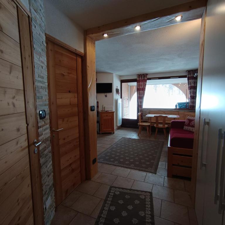 Appartement skis aux pieds avec terrasse, animaux admis, 6 pers. - FR-1-445-20 - Appartement (6 Adultes) - 12