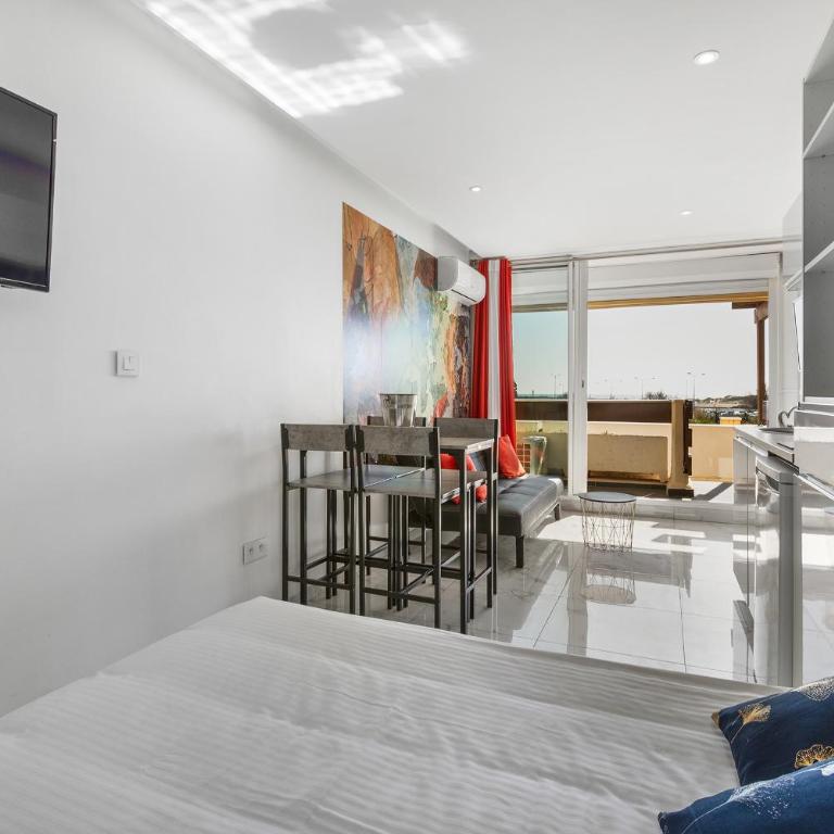 Le Wallis Studio terrasse coursive vue mer Port Nature Village Naturiste - Apartment mit 1 Schlafzimmer - 12