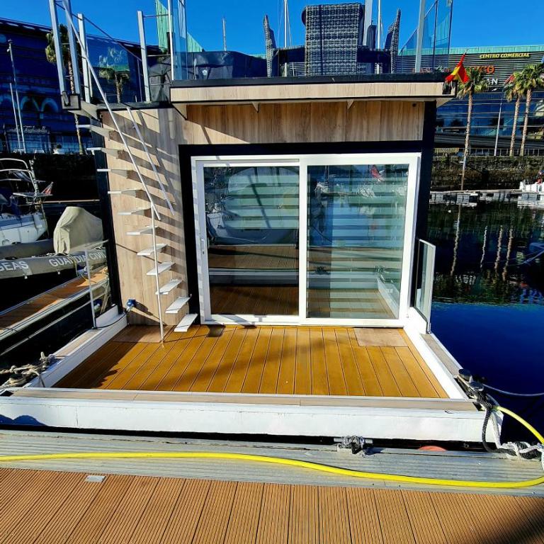 Barco-Apartamento en el Náutico de Vigo - Casa Móvil - 32