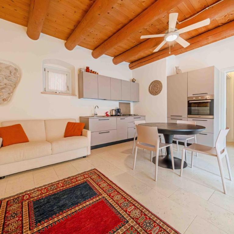 ApartmentsGarda - Borgo Garibaldi - One-Bedroom Apartment - 1