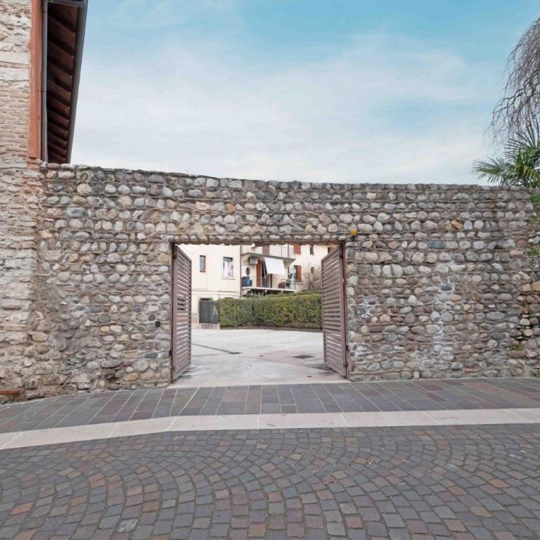 ApartmentsGarda - Borgo Garibaldi - One-Bedroom Apartment - 8