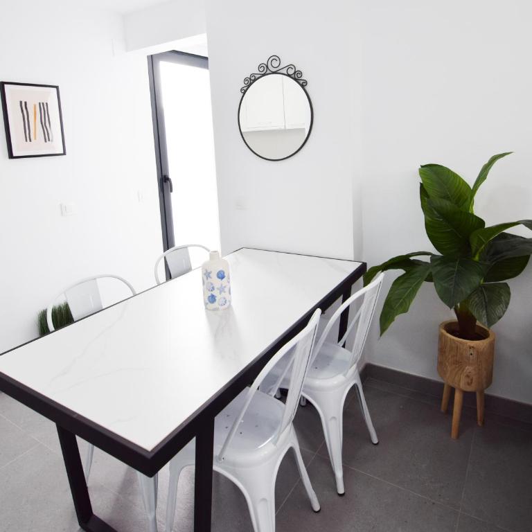 Letmalaga Study Stay - Apartamento de 2 dormitorios - 11
