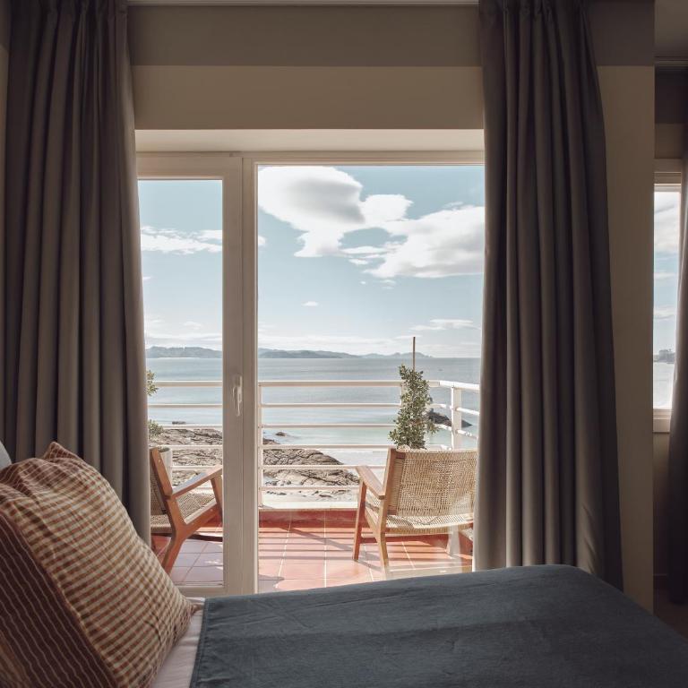 Hotel Atlante Sanxenxo Boutique - Habitación Doble con balcón y vistas al mar - 3
