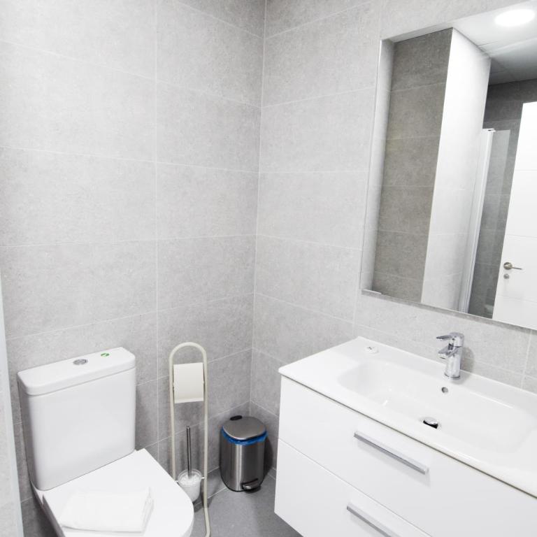 Letmalaga Study Stay - Apartamento de 2 dormitorios - 35