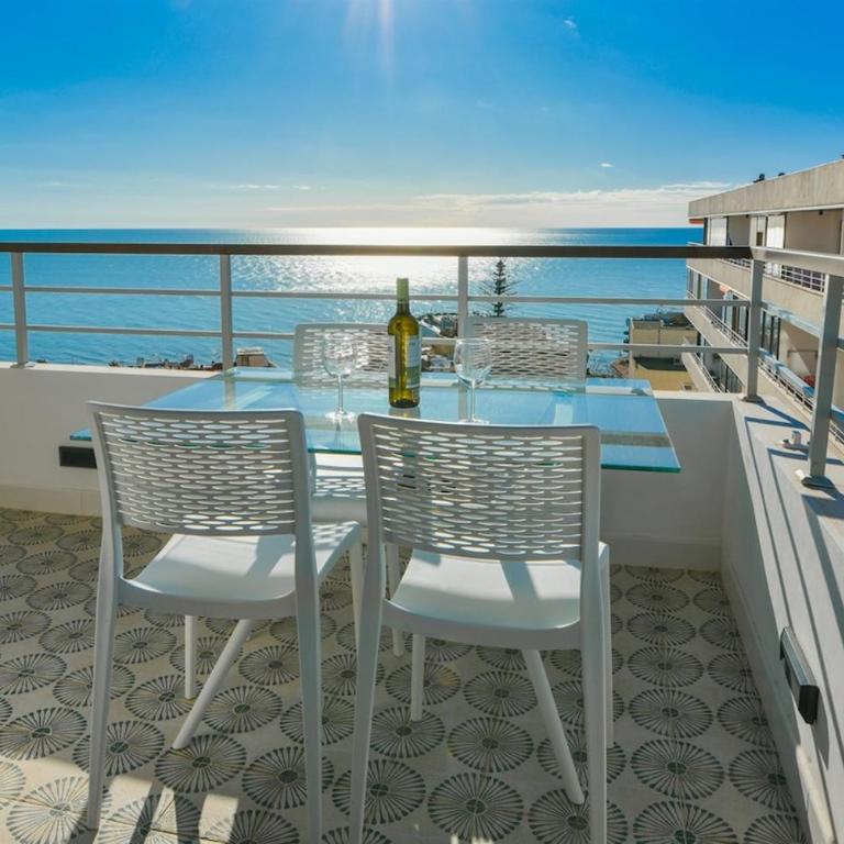 Stunning seaviews close to beach - Apartamento de 2 dormitorios con balcón y vistas al mar - 36