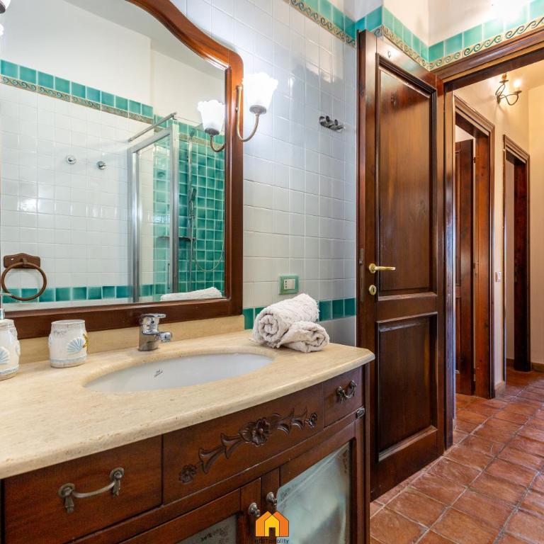 Rokkaria Holiday House - Two-Bedroom House - 26