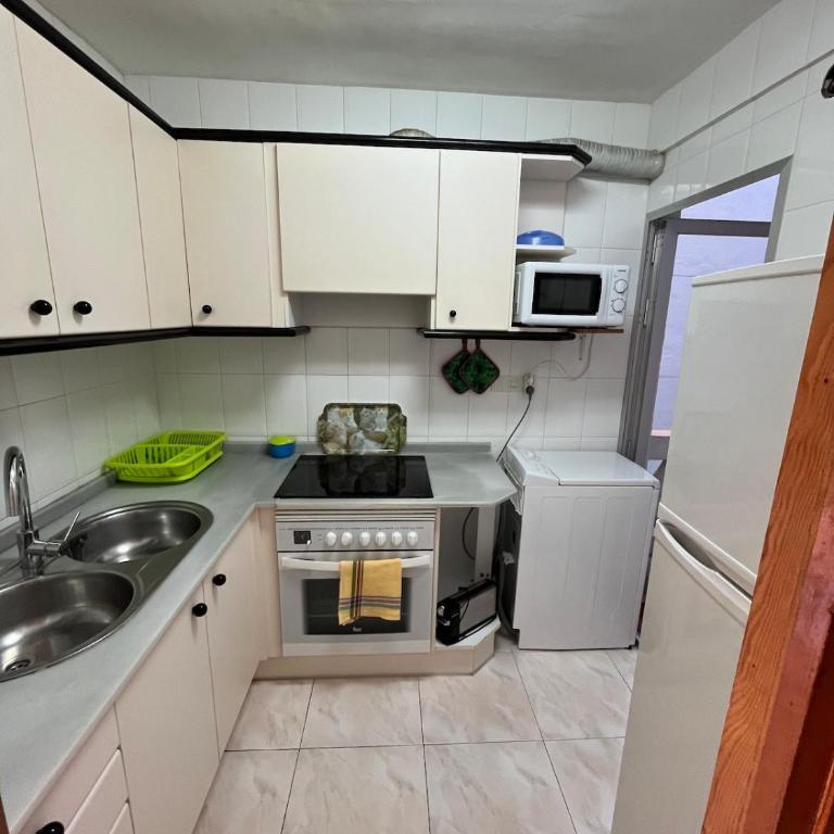 Santo Domingo Apartment TRG - Apartamento de 2 dormitorios con balcón - 4