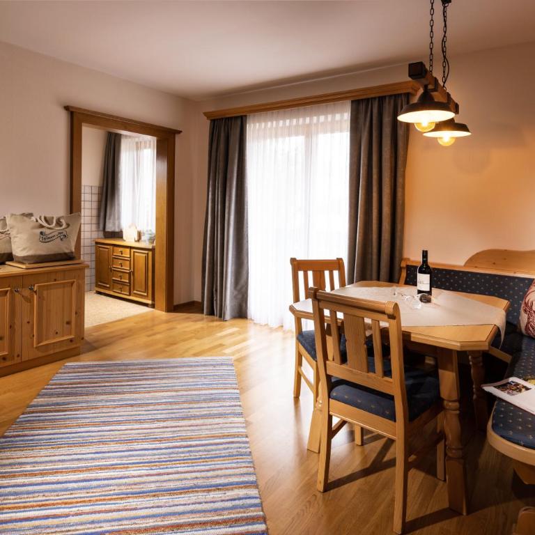 Landgasthof Leopoldhof - Apartment mit 1 Schlafzimmer (2-4 Erwachsene) - 1